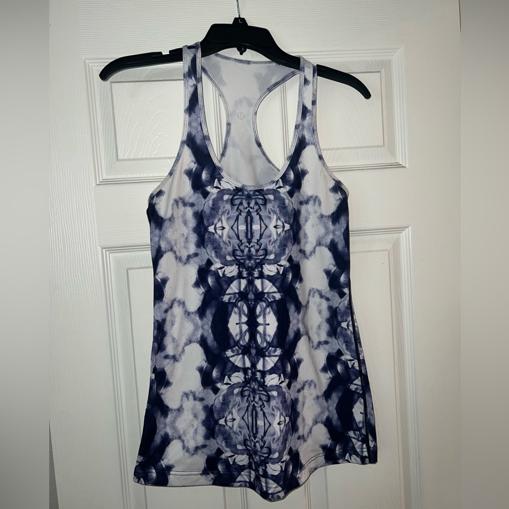 LULULEMON tank top